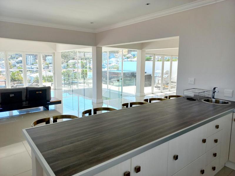 4 Bedroom Property for Sale in Fresnaye Western Cape
